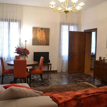 Castello 5888 B, Santa Marina, Calle Marcello, Canale Venice Exterior photo